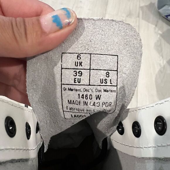 Dr Martens Doc's 1460 8-eyelet Soft
White Leather Boots size 8 - Picture 6 of 6